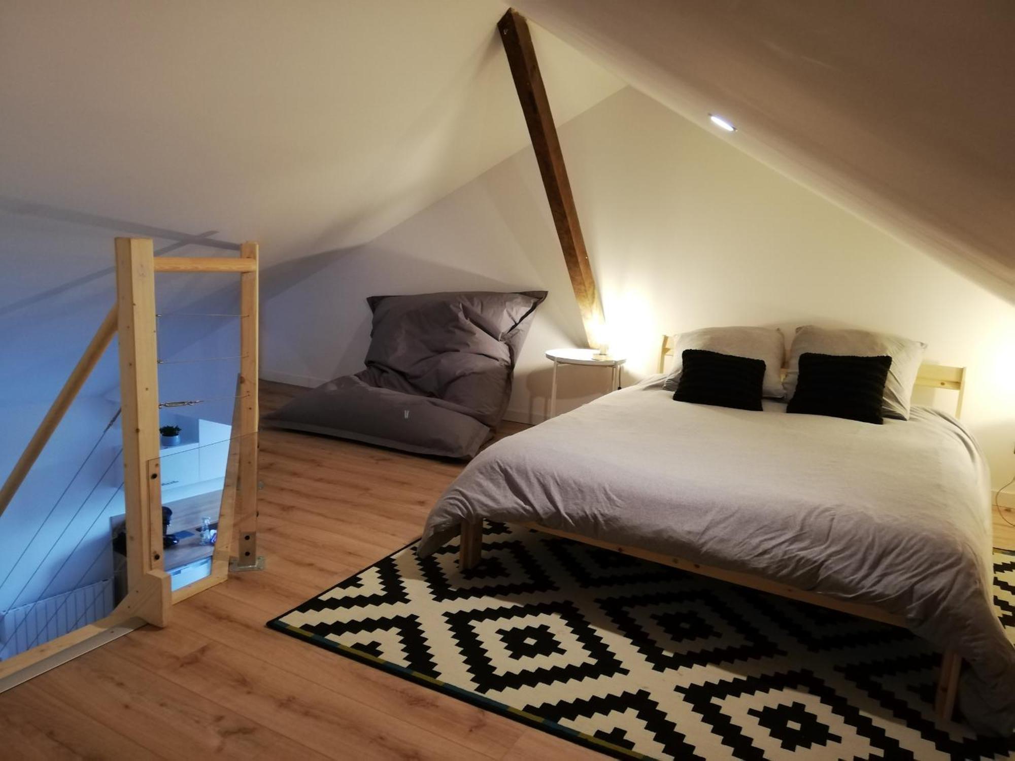T2 Duplex Segre - Hyper Centre - Wifi - Netflix Daire Dış mekan fotoğraf